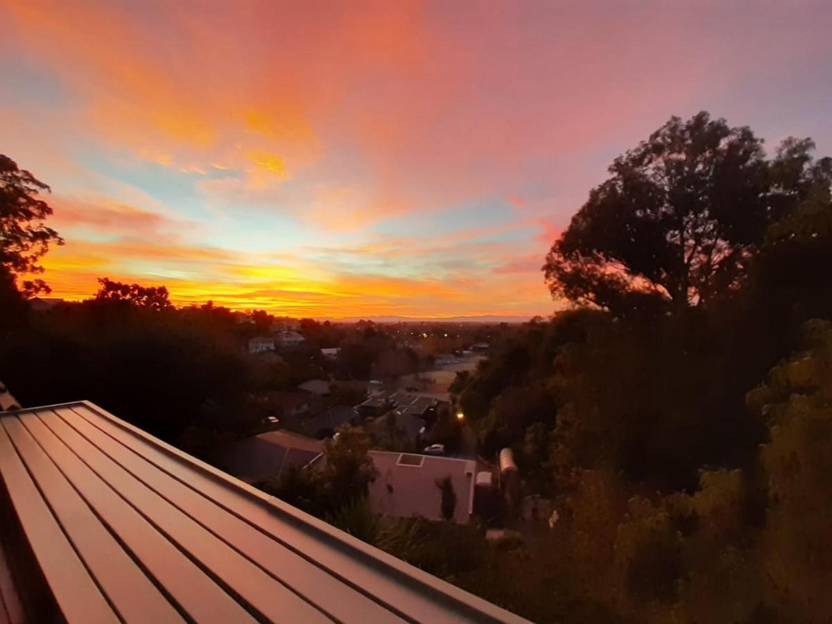 Sherwood Lodge 4-Bedroom Holiday Home With Spectacular Views Christchurch Eksteriør bilde