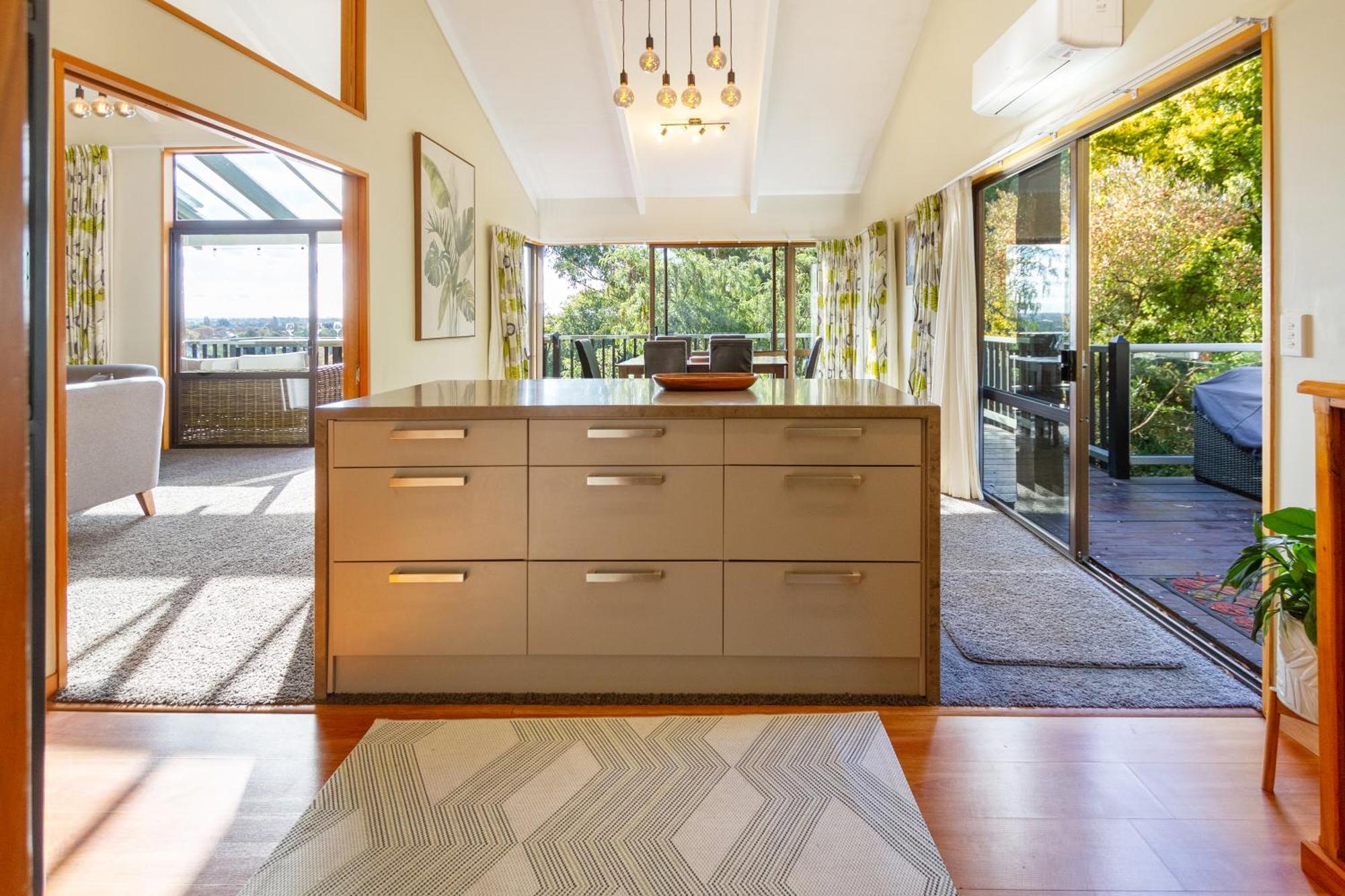 Sherwood Lodge 4-Bedroom Holiday Home With Spectacular Views Christchurch Eksteriør bilde