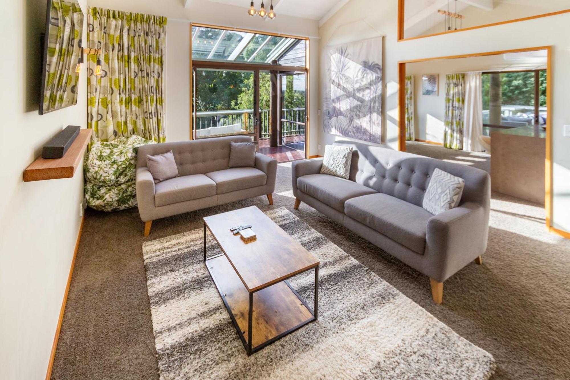 Sherwood Lodge 4-Bedroom Holiday Home With Spectacular Views Christchurch Eksteriør bilde