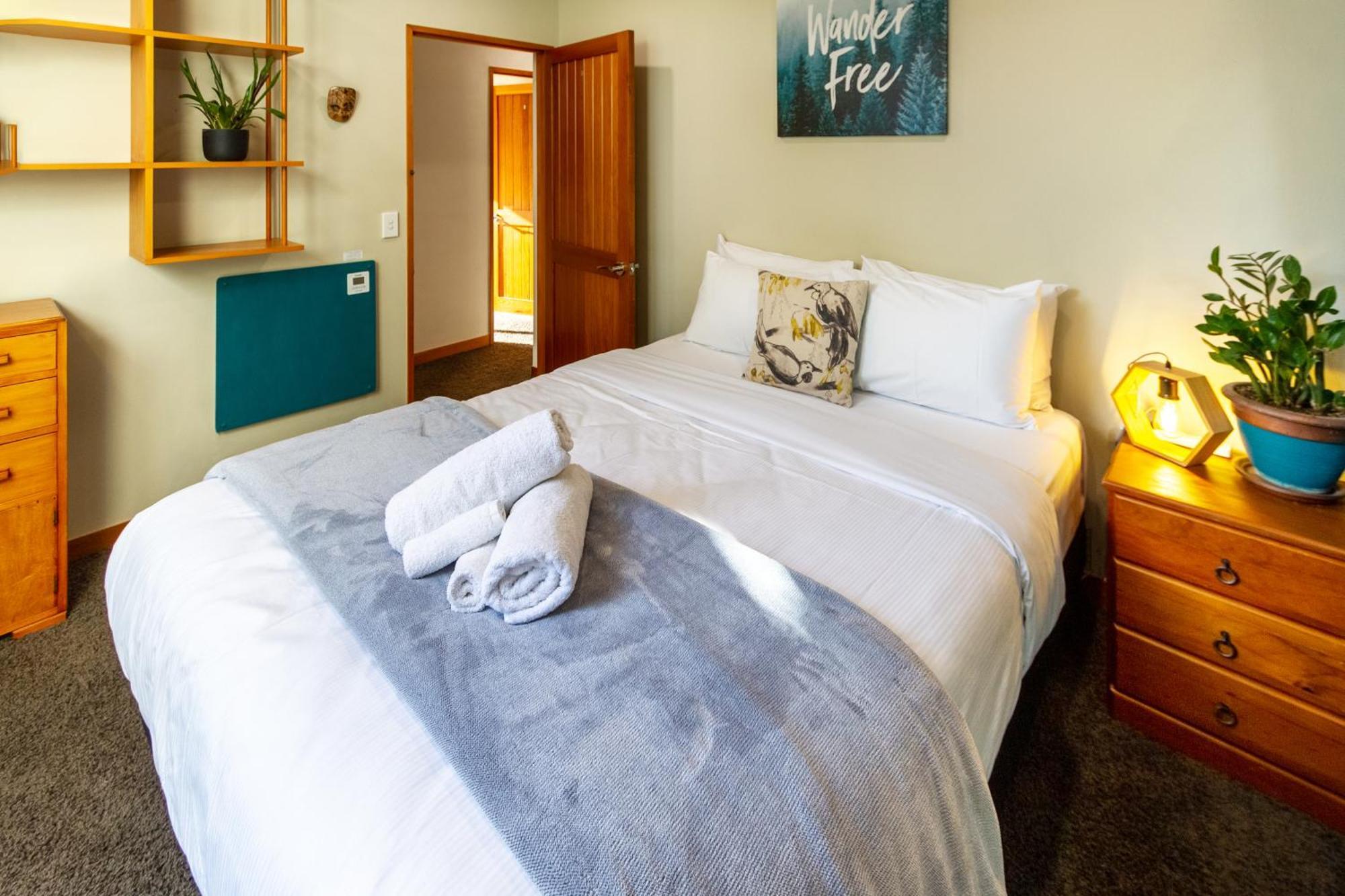 Sherwood Lodge 4-Bedroom Holiday Home With Spectacular Views Christchurch Eksteriør bilde