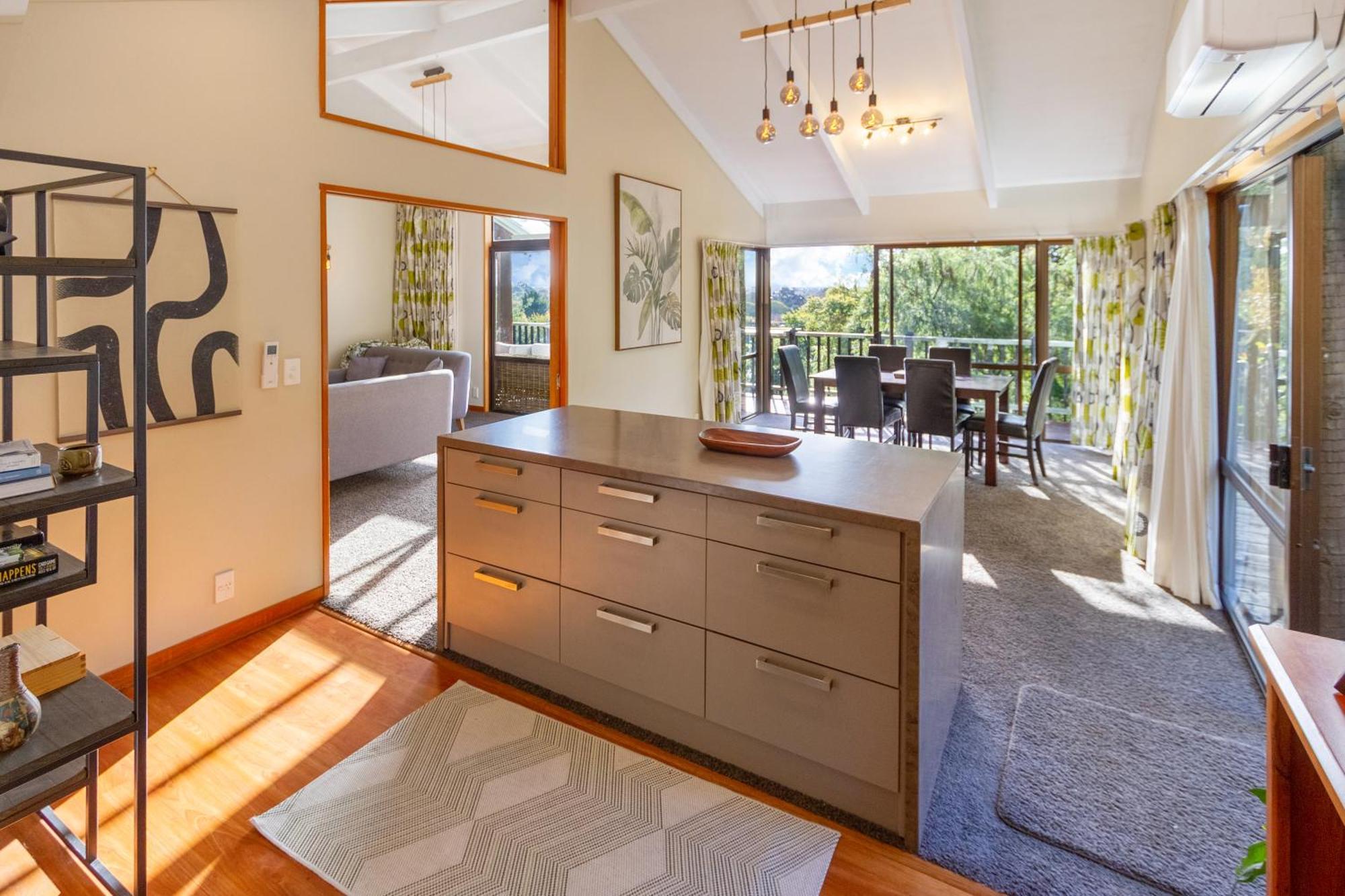 Sherwood Lodge 4-Bedroom Holiday Home With Spectacular Views Christchurch Eksteriør bilde