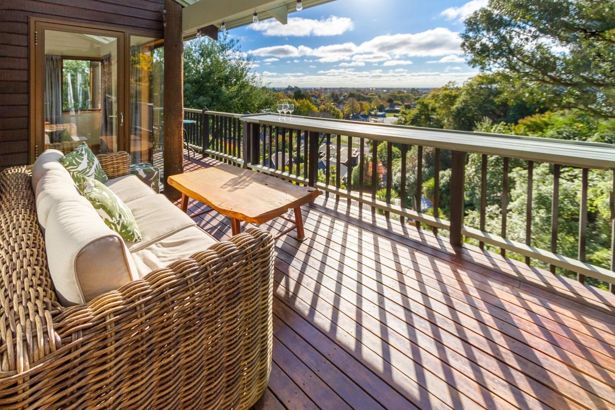 Sherwood Lodge 4-Bedroom Holiday Home With Spectacular Views Christchurch Eksteriør bilde