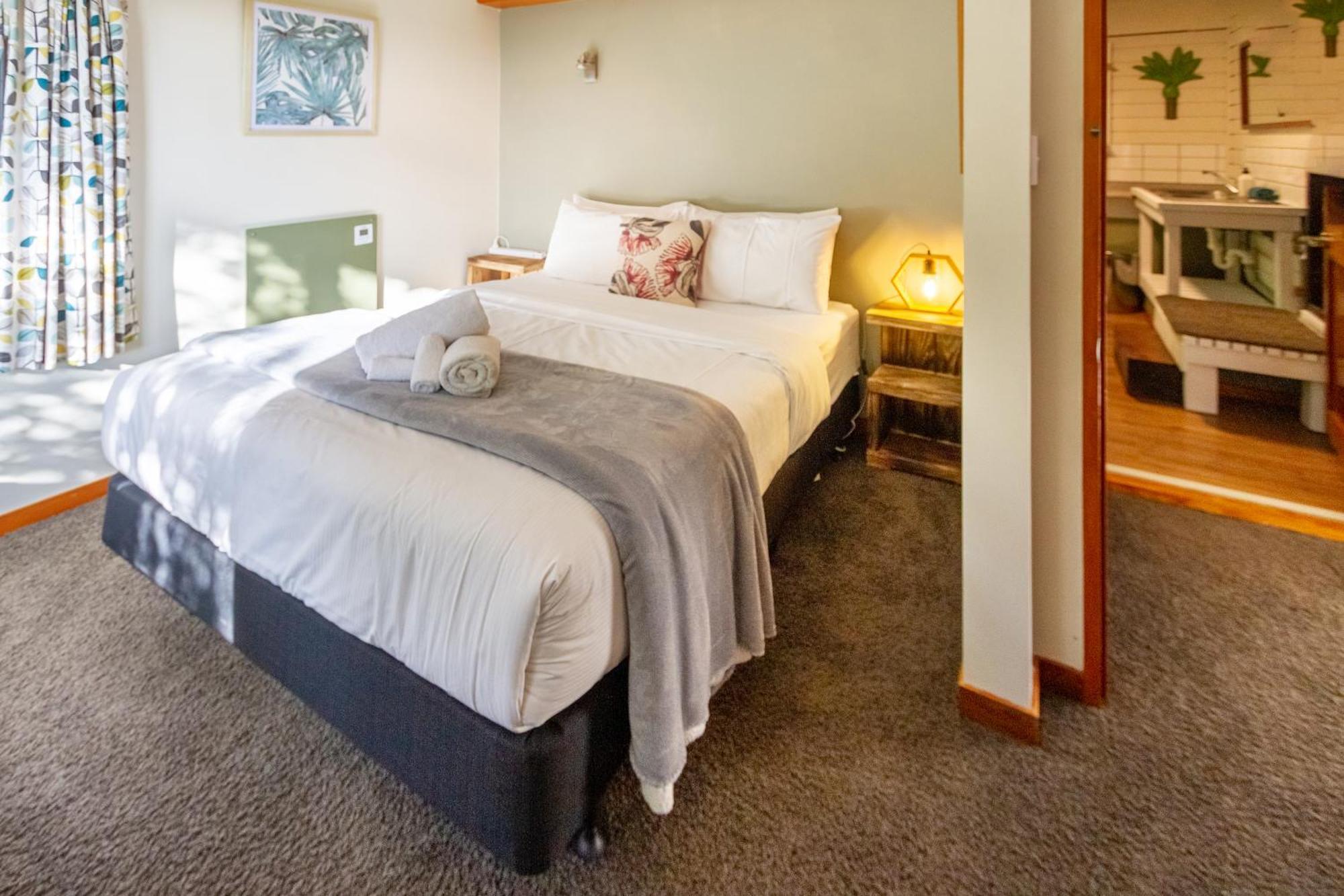 Sherwood Lodge 4-Bedroom Holiday Home With Spectacular Views Christchurch Eksteriør bilde